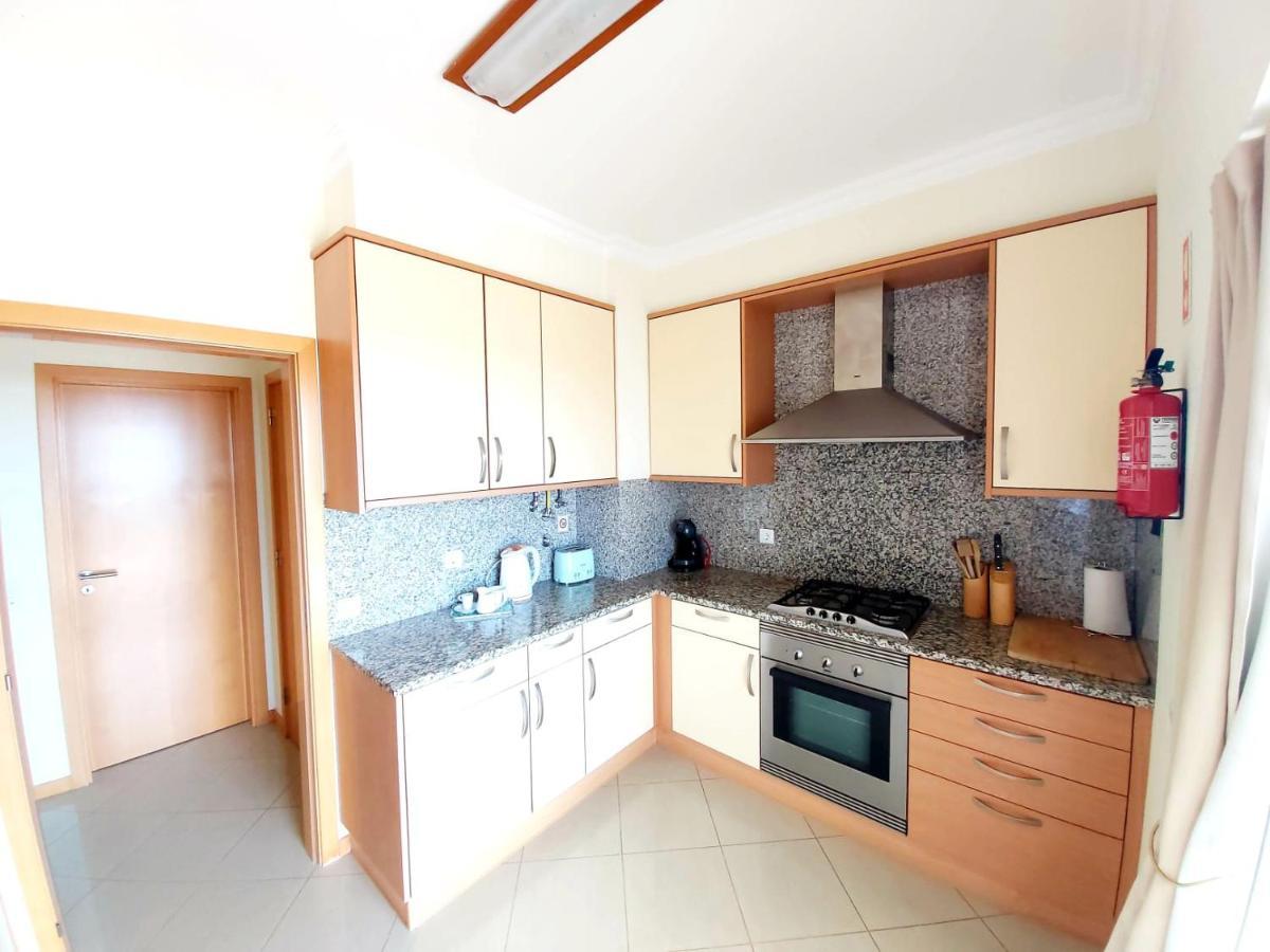 Penthouse With Sea Views Apartment Albufeira Luaran gambar